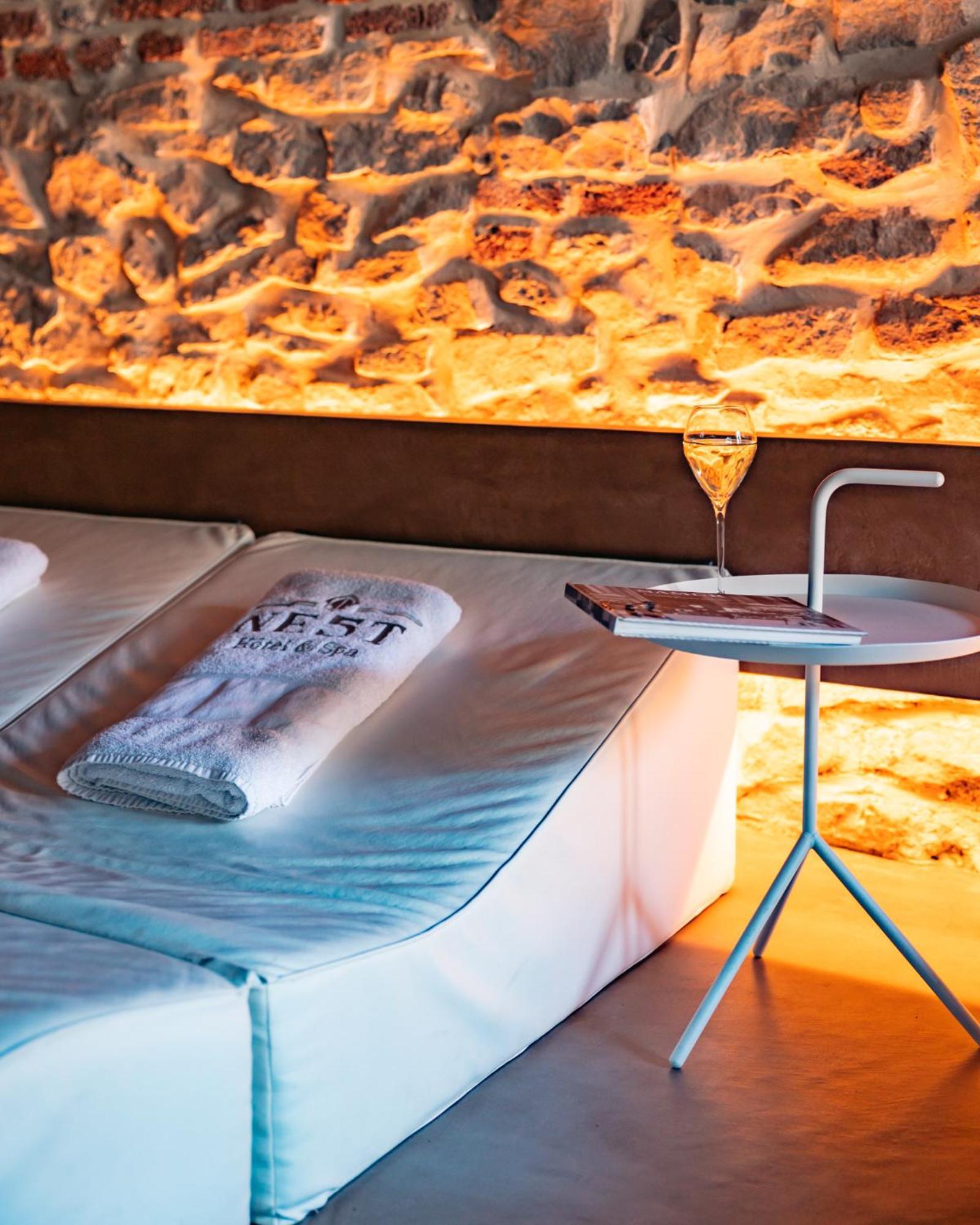 Ne5T Hotel & Spa Ναμούρ Εξωτερικό φωτογραφία
